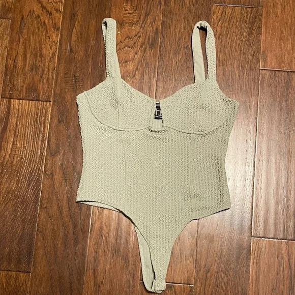 Forever 21 Ribbed Sage Green V-Neck Bodysuit - Picture 1 of 8